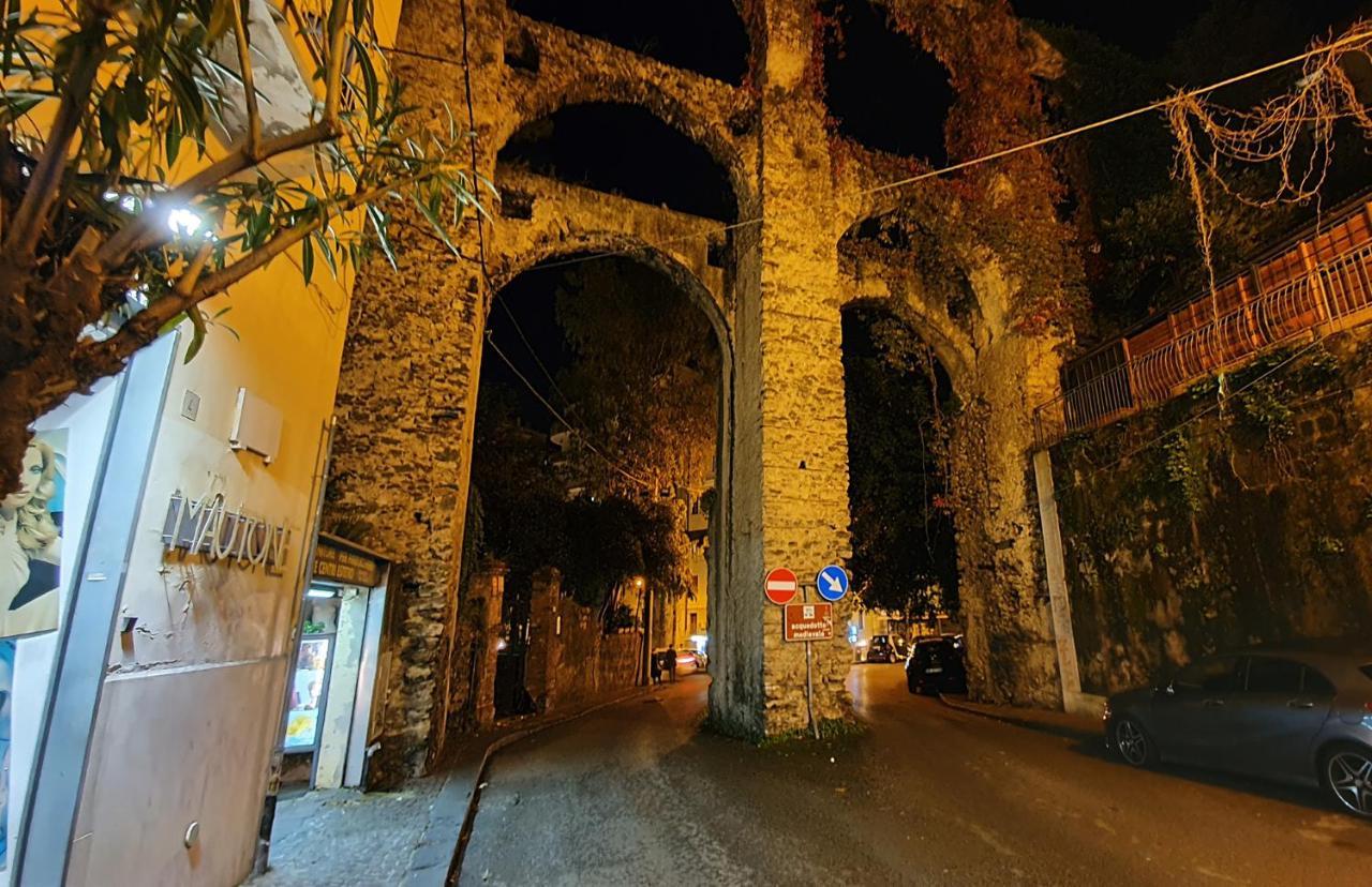 La Casa Sugli Archi Bed & Breakfast Salerno Dış mekan fotoğraf